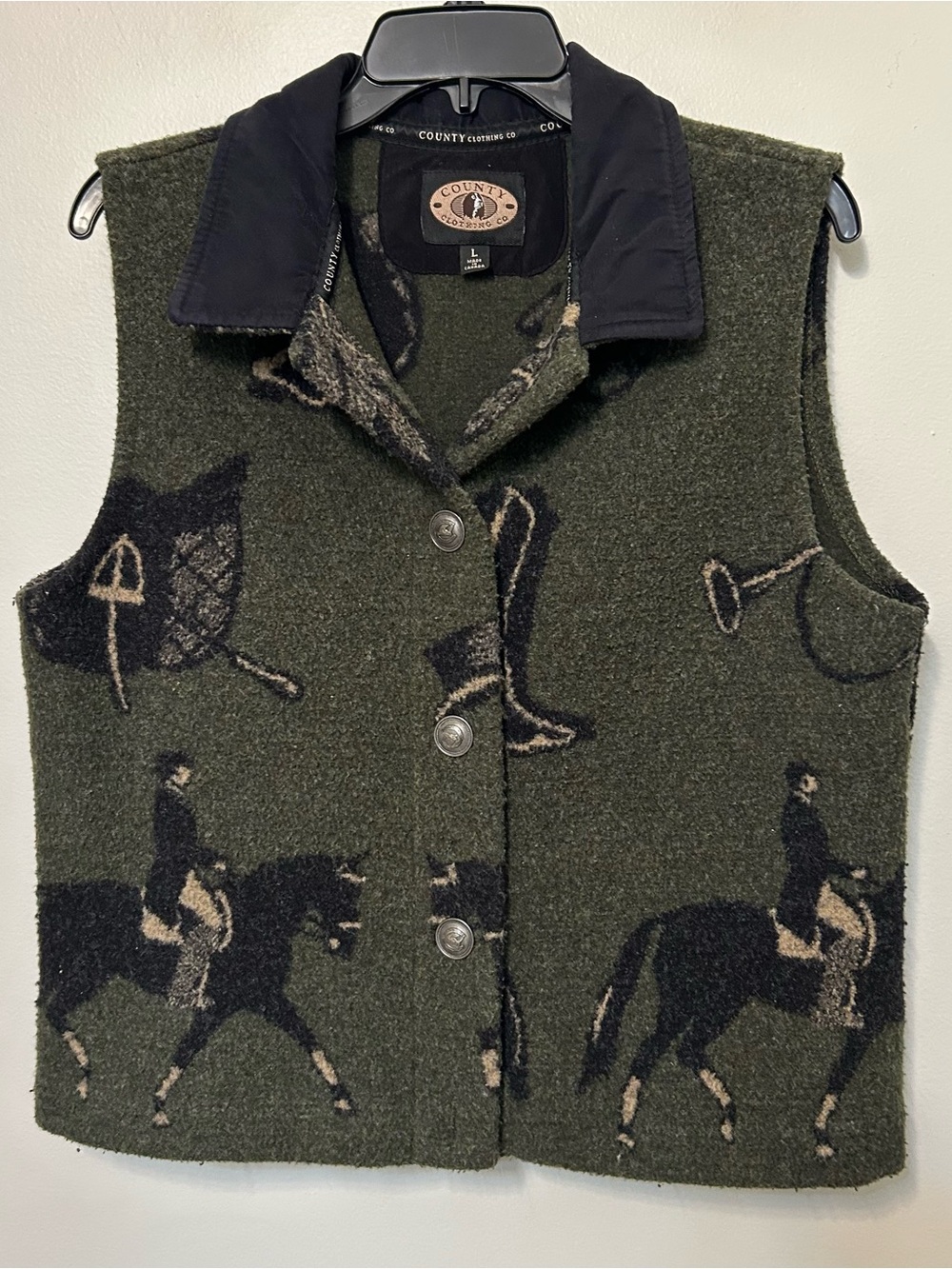 County Clothing Co Vintage Womens Horse Equestrian Vest Size L Acrylic Hunt
Polo - Picture 1 of 15